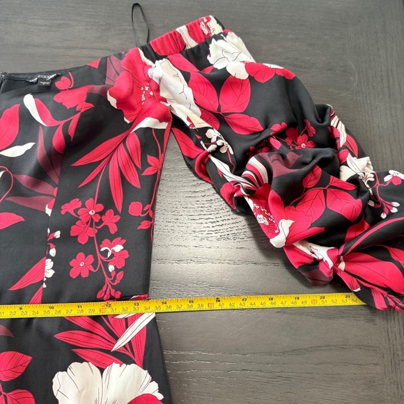 Guess Womens Zooey Black Ruched Off-The-Shoulder Wide Leg‎ Jumpsuit Size 2 - Picture 8 of 11